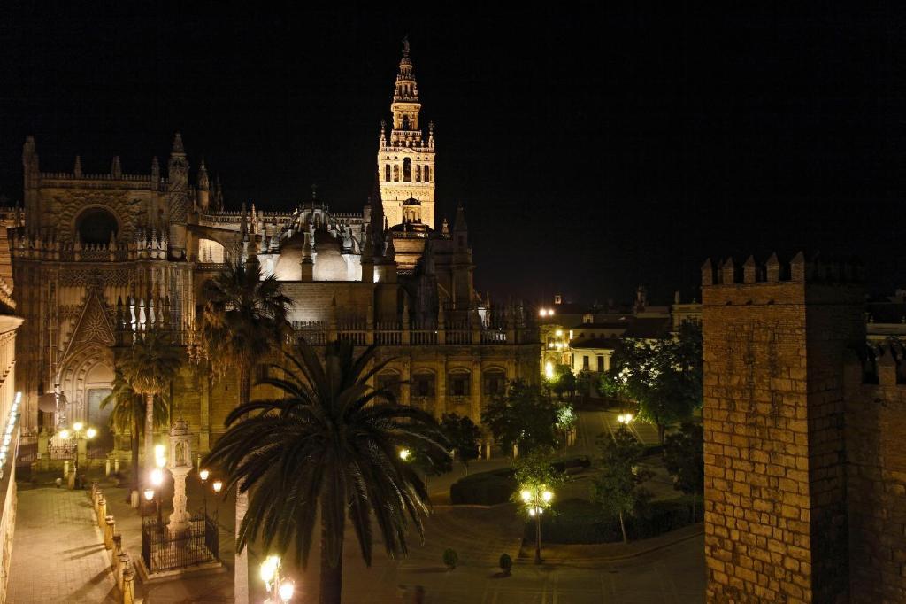 Suite Alcazar Севилья Экстерьер фото